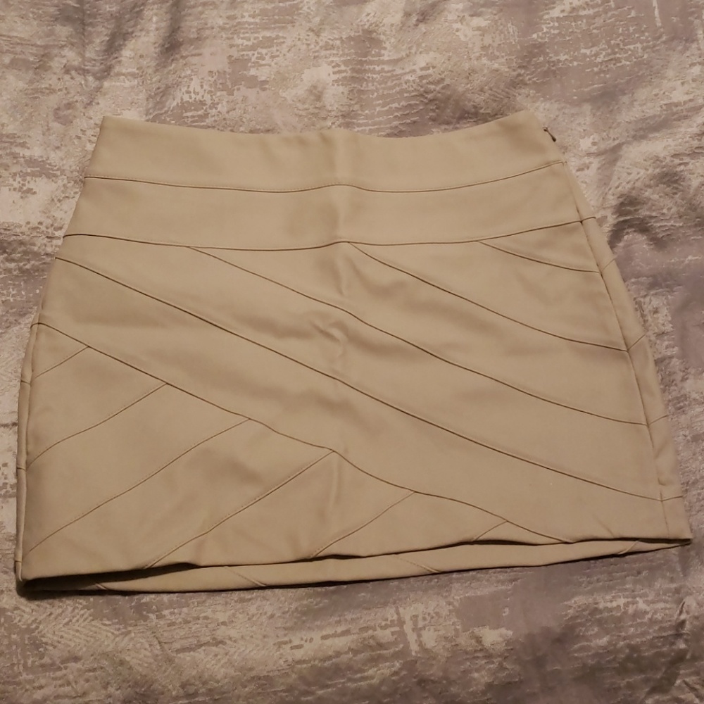 Faux leather mini skirt